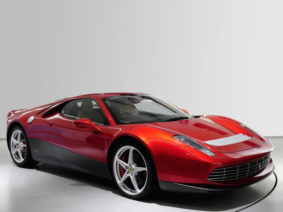  Ferrari SP12 EC 2012 года  (фото 7 из 9)